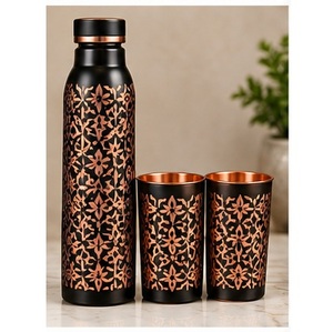 Bouteille d'eau en cuivre pur avec deux tasses, motif floral, noir et or rose, ensemble de vaisselle portable pour usage domestique - Product Image 5