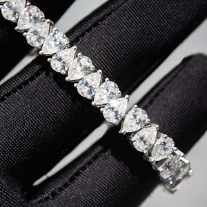 Bracelet Tennis de Luxe en Argent 925 avec Diamants Moissanite, Forme Cœur, Bijou Maillons Givrés, Style Mariage Scintillant pour Femme - Product Image 5