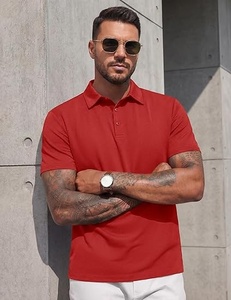 เสื้อโปโลผู้ชายสีเบจลายทางถักแขนสั้นไซส์ใหญ่สไตล์ลำลอง - Product Image 1