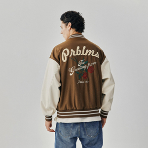 แจ็คเก็ต Letterman Varsity คุณภาพสูง ตัวเสื้อผ้าซาติน แขนเสื้อผ้าซาตินแท้ เหมาะสำหรับใส่ในฤดูหนาว แจ็คเก็ตผู้ชายทันสมัยและมีสไตล์ - Product Image 3