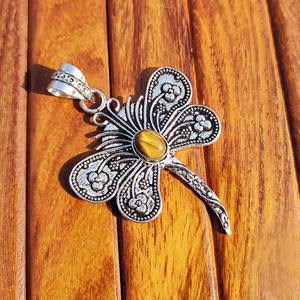 Colgante de ónix negro natural de latón para protección contra la energía negativa y alivio del estrés, disponible para compras al por mayor - Product Image 5