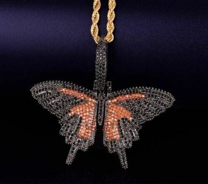 Colgante de Mariposa con Diamantes de Imitación de Alta Calidad, Estilo Hip Hop |   Collar Unisex Certificado al por Mayor - Product Image 6