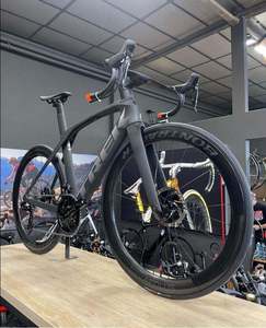 Bicicleta TREK MADONE SLR 9 Gen 7 de Calidad con Envío Incluido - Product Image 1