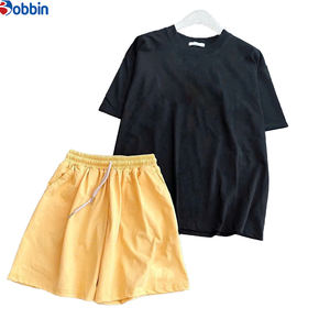 Ensemble 2 pièces personnalisé pour femme, nouvelle mode estivale, t-shirt et short de survêtement imprimés à motif dessin animé mignon, tenue décontractée ample - Product Image 4