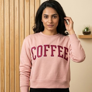 Sweat-shirt à col rond pour femme, bleu clair, imprimé lettres café, coupe classique, tricoté, 100% coton, vêtements d'automne - Product Image 3