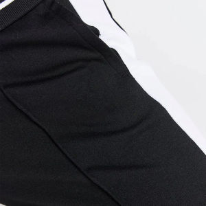 Pantalon de jogging en coton respirant pour femme avec logo personnalisé, idéal pour la musculation et la course à pied, vente en gros - Product Image 3