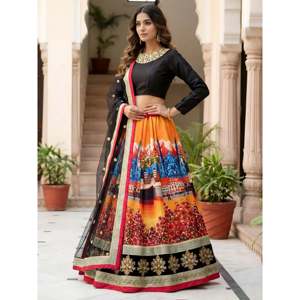 Ensemble de lehenga en soie à imprimé floral avec chemisier pour femmes - Product Image 4