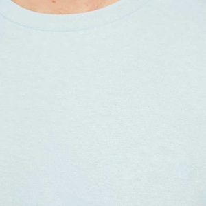 เสื้อยืดคอกลมแขนสั้นสีฟ้าอ่อนสำหรับผู้ชาย ผ้าฝ้าย 100% สีพื้น สไตล์ลำลอง ทรงพอดีตัว ความยาวปกติ ผ้าถักย้อมสีเรียบ - Product Image 6