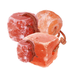 Bloques de Sal Rosa del Himalaya Natural, Cubos 100% Minerales de Grado Premium, Sal para Lamer para Ganado y Caballos, 4-5 kg, 5 Años - Product Image 1