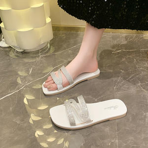 Sandales plates en strass pour femmes - Product Image 4