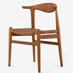 Chaise en teck artisanale avec assise en rotin tressé – Chaise de salle à manger nordique minimaliste pour projets de maisons de luxe, cafés et hôtels - Product Image 2