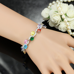 AMBER JEWELS Pulsera de Tenis de Lujo Unisex de Oro Sólido de 18K con Zafiro Certificado IGI y Diamantes de Corte Brillante Envolventes en la Cadena - Product Image 3