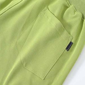 Shorts de felpa francesa para uso diario con tela suave, diseño moderno y tacto agradable, ideales para el confort en climas cálidos. - Product Image 6
