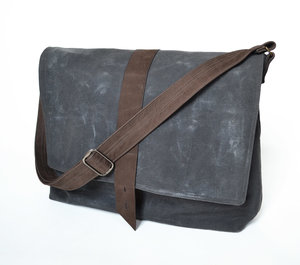 Navrit Creation Crossbody Messenger <b>Bag</b> with Buckle Closure <b>Large</b> Size Model DES-CAN-110 - Product Image 2