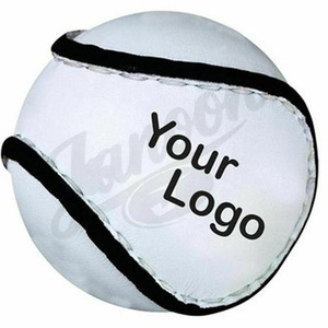 Ballon de hurling Sliotar de haute qualité – Extérieur en cuir PU, noyau en liège pour usage en club et entraînement – Sport gaulois haut de gamme – Hurling personnalisé - Product Image 1