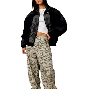 Custom Design Oversized Bomber Jacket for Women Streetwear Nylon Windbreaker Jacket High-Quality Polyester & Cotton Blend Supply - Product Image 3