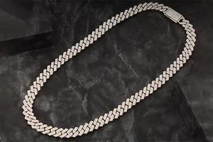 Cadena Cubana de Plata de Ley 925 con Diamantes, Diseño de Lujo de la Mejor Calidad, Ancho de 6mm, 8mm, 10mm, Bañada en Oro Blanco de 18K, Disponible para la Venta - Product Image 2