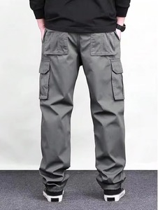 Pantalon cargo pour homme, élégant, fonctionnel, avec poches, poids moyen, coton doux, décontracté, mode outdoor, usine de vêtements OEM Bangladesh - Product Image 2