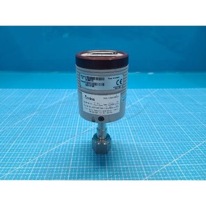 Transductor de Presión Calefactado MKS 922A12TBE Usado Como Está, Piezas de Equipos Semiconductores Legacy - Product Image 4