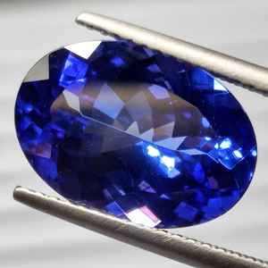 Pierre précieuse semi-précieuse naturelle Tanzanite de 5,59 carats, 10x14 mm, taille ovale, qualité 3A, pureté loupe, pour bijoux de haute qualité - Product Image 2