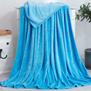 Wholesale Microfiber Throw <b>Blanket</b> Flannel Fleece Soft <b>Warm</b> <b>Blanket</b> Solid Color Machine Washable Factory Supply - Product Image 6
