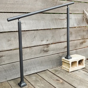 Rampe murale en fer forgé de style minimaliste, résistante à la rouille, pour escaliers extérieurs. - Product Image 3