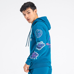 เสื้อฮู้ดดี้โอเวอร์ไซส์ผ้าคอตตอนหนานุ่มพิมพ์ลายสตรีทแวร์สุดหรูประดับโลโก้คริสตัลสำหรับผู้ชาย - Product Image 3