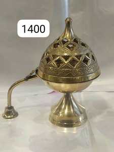 Lampe à huile Diya en laiton de qualité supérieure avec un design ornemental pour Diwali, Pooja, temple hindou, cérémonie religieuse et décoration festive de la maison - Product Image 3