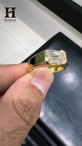 แหวนแต่งงานผู้ชายทองคำขาว 14K 18K หรูหรา ประดับเพชรทรงเหลี่ยมมรกตจากแล็บ ขัดเงาสูง แบบครึ่งขอบ - Product Image 6