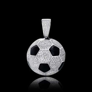 Colgante de pelota de fútbol Iced Out con diamantes de moissanita y esmalte negro, chapado en plata de ley para fanáticos de los deportes y estilo urbano - Product Image 1