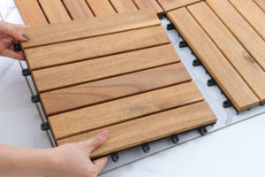 Venta al por mayor de baldosas de cubierta impermeables de madera de acacia modernas fáciles de limpiar para la protección del suelo del hogar o de la Oficina - Product Image 4