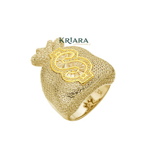 Bague Hip Hop pour Homme avec Pendentif Sac à Monnaie, en Argent 925 Plaqué Or 18K, Diamant de Laboratoire, Bijou Statement Entièrement Sertie - Product Image 3