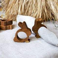 Nouvel Anneau de Serviette en Bois Façonné à la Main 2026 Motif Oiseau pour la Maison ou l'Hôtel, Idéal pour les Fêtes, Article de Décoration Domestique au Meilleur Prix - Product Image 3