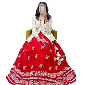 Lehenga महिलाओं ऑनलाइन के लिए सबसे अच्छी कीमत पर नवीनतम lehenga चोली की एक विस्तृत श्रृंखला से डिजाइन का चयन के लिए लड़कियों संग्रह