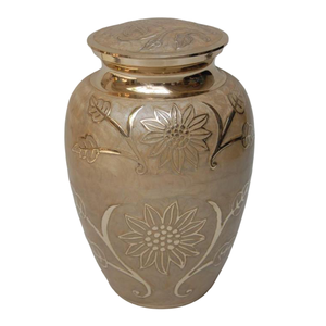 Urnas funerarias de latón de alta calidad para adultos con grabado completo y acabado dorado para cenizas humanas. - Product Image 1