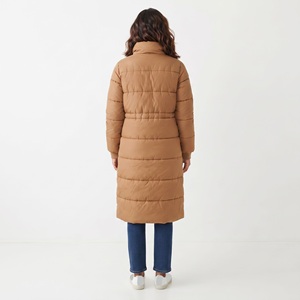 Manteau long matelassé réversible imperméable et coupe-vent en polyester avec fermeture éclair pour femme, chaud pour l'hiver, à capuche et manches longues - Product Image 2