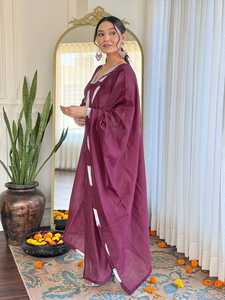 Ensemble Kurti droit brodé français pour femme, élégant et de qualité supérieure, avec pantalon Chanderi et dupatta imprimé - Product Image 2