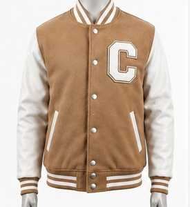 เสื้อแจ็คเก็ตวาร์ซิตี้ผู้ชายพร้อมโลโก้ตัวอักษรปักด้านหน้า - Product Image 1