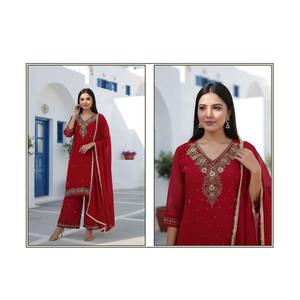 Costume Salwar en tissu luxueux et impeccable, léger pour un usage quotidien, à manches courtes, à prix abordable. - Product Image 4