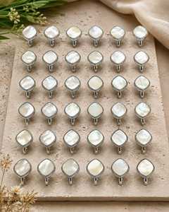 ลูกบอลคริสตัลเซเลไนต์ธรรมชาติขัดเงา ทรงกลม ขนาด 30 มม. ถึง 50 มม. สำหรับตกแต่งภายใน สะสม และเป็นของขวัญ - Product Image 3