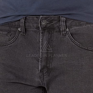 กางเกงยีนส์ขาสั้นผู้ชายสไตล์เฉพาะตัวสั่งทำพิเศษพร้อมขาย  รับสั่งทำกางเกงยีนส์ขาสั้นผู้ชายพร้อมปักโลโก้ของคุณเอง - Product Image 3