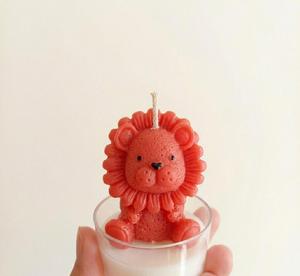Cute Lion Candle Modern Minimalist Decor Gift for Her Trending Bestseller International Shipping Available Soft Pastel Candle - Product Image 4