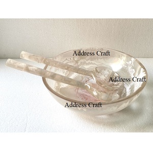 Bol à salade en résine écologique, ensemble de cuillères à salade en résine à motif tourbillonnant unique, couverts et ustensiles de cuisine, bol en résine minimaliste vert marbré - Product Image 4