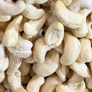 Fournisseur de Confiance : Noix de Cajou Brutes WW180, WW240, WW320, LP en Vrac – Noix de Cajou de Santigo, Vietnam - Product Image 1