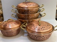 Marmite de cuisson et ustensiles de cuisine en fonte de métal de forme ronde, finition martelée, directement de l'usine, parfaits pour la maison et les cuisines d'hôtel