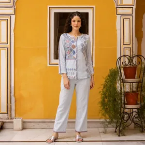 Ensemble deux pièces bohème bleu clair brodé pour femme avec motif géométrique, manches longues, coupe ample, tenue décontractée printemps-été - Product Image 3