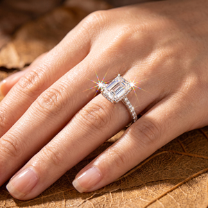 Bague de luxe en diamant de laboratoire taille radiant certifiée IGI, or blanc 14 carats, avec pavé de diamants synthétiques, bijoux fins pour femme - Product Image 2