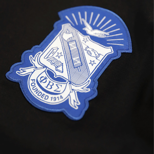 T-shirt à manches longues noir Phi Beta Sigma avec inscription grecque et blason, chemise décontractée en coton pour homme de la fraternité - Product Image 6