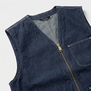 Chaleco Utilitario de Mezclilla Azul Oscuro |   Chaleco vaquero con cremallera y múltiples bolsillos |   Chaqueta sin mangas estilo streetwear de gran tamaño |   Fabricante OEM Personalizado - Product Image 3