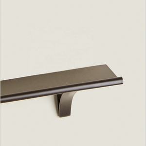 Étagères murales modernes en acier inoxydable pour le rangement et la décoration du salon (vente en gros) - Product Image 4